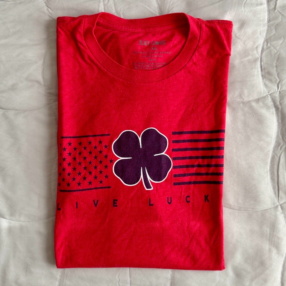 Live Lucky Red Men's Short Sleeve Tee
